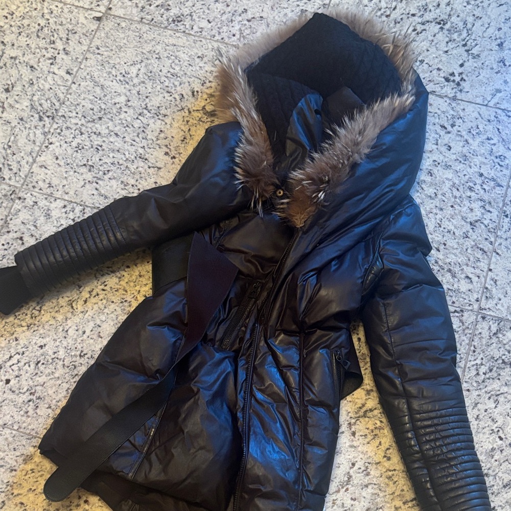 RUDSAK Black Puffer Jacket with Faux Fur Trim